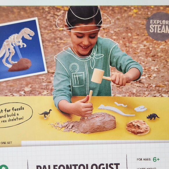 NEW KiwiCo. Kiwi Co. Paleontologist Fossils Dinosaur Science Kit Craft Engineeri - Picture 2 of 10
